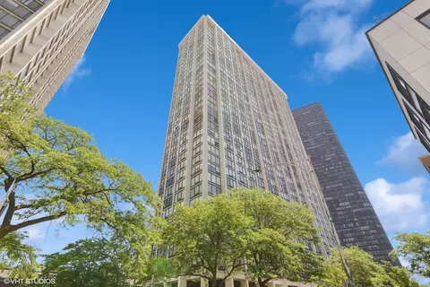 5445 N Sheridan Rd #403, Chicago, IL 60640