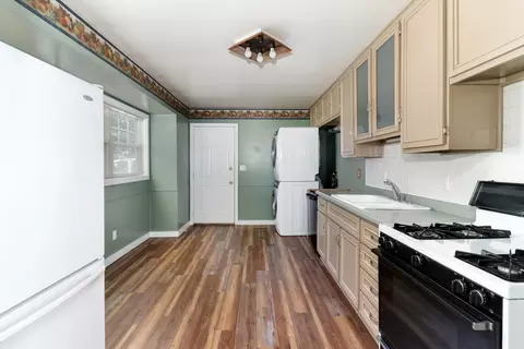 1312 Beverly Ln, Bloomington, IL 61701 photo 5