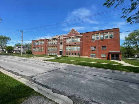 530 E Highland Ave #C7, Villa Park, IL 60181