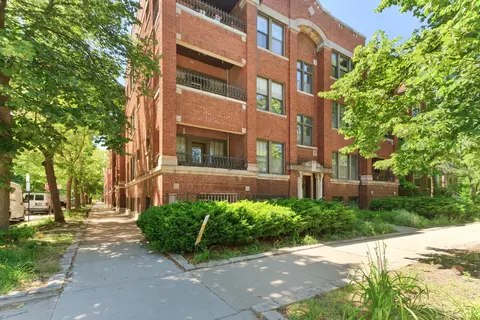 4202 N Wolcott Ave #2, Chicago, IL 60613