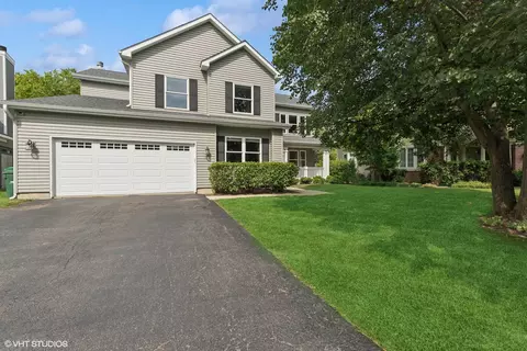 18314 W Springwood Ln, Grayslake, IL 60030