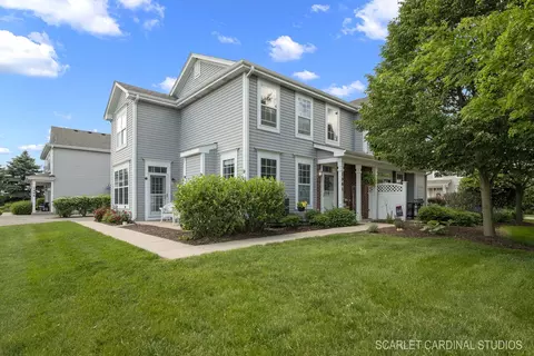196 W Park Ave #A, Sugar Grove, IL 60554