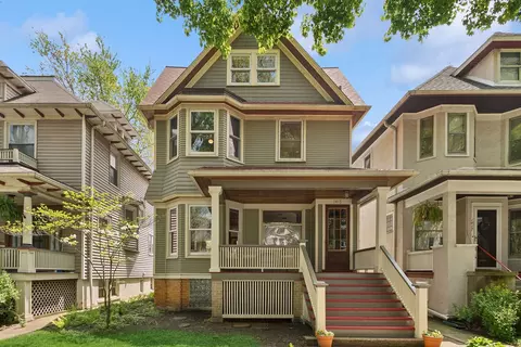 1415 W Glenlake Ave, Chicago, IL 60660