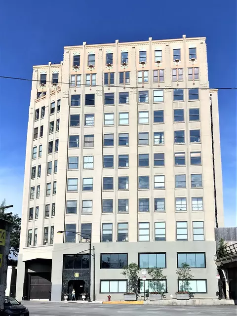 1550 S Blue Island Ave #307, Chicago, IL 60608