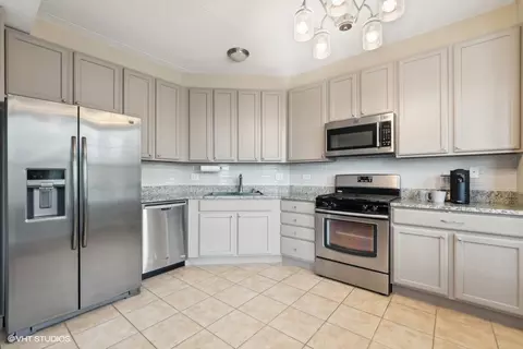 720 Prestwick Ln #308, Wheeling, IL 60090 photo 4