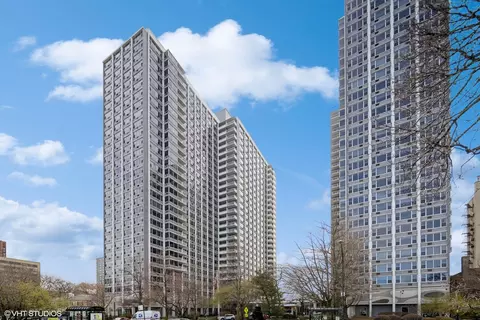 4250 N Marine Dr #307, Chicago, IL 60613