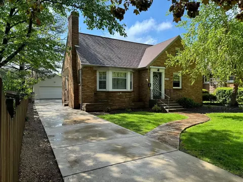 1415 29th St, Rockford, IL 61108