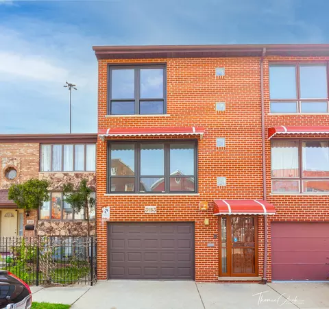 3153 S Canal St, Chicago, IL 60616