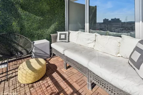 50 E 16th St #910, Chicago, IL 60616 photo 15
