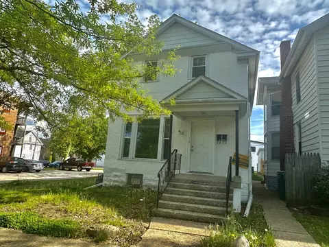 412 Oneida St, Joliet, IL 60435