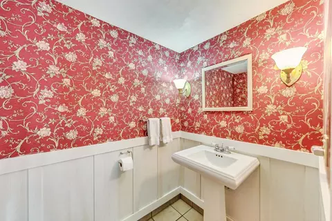 910 W Whitegate Dr, Mount Prospect, IL 60056 photo 20