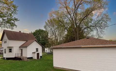 706 N Harrison Ave, Kankakee, IL 60901 photo 9