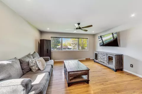 23255 W Grinton Dr, Plainfield, IL 60586 photo 5