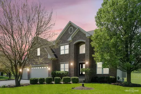 7771 Madeline Dr, Yorkville, IL 60560