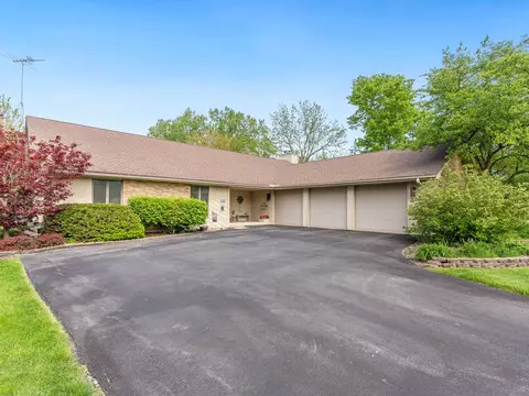 721 Westridge Rd, Joliet, IL 60431