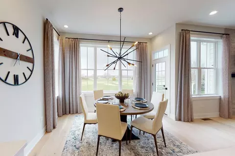 Dining - 3513 Tournament Dr, Elgin, IL 60124 photo 1 of 2