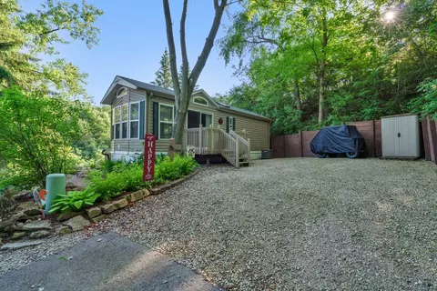 66 Birch Ln, Wilmington, IL 60481