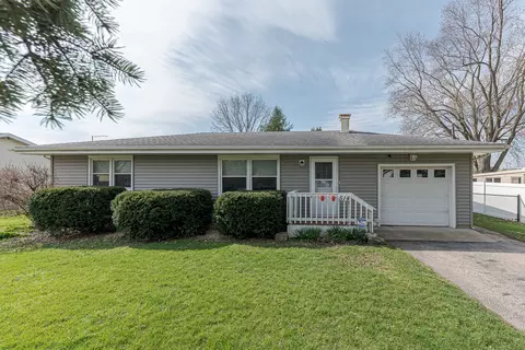 514 Old Hickory Rd, New Lenox, IL 60451