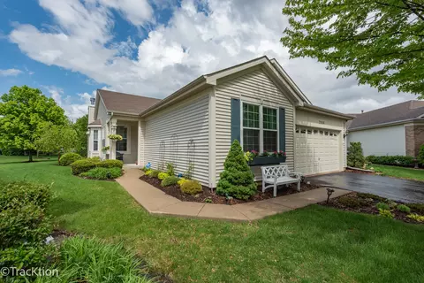 21106 Lily Lake Ct, Crest Hill, IL 60403