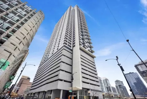 235 W Van Buren St #2918, Chicago, IL 60607
