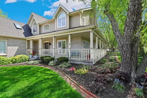 1100 Cornwallis Ln, Munster, IN 46321 photo 2