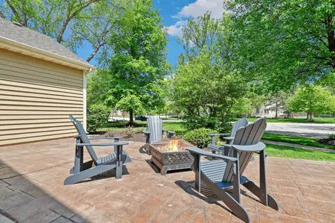 1100 Cornwallis Ln, Munster, IN 46321 photo 41