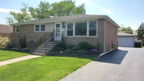 17654 70th Ct, Tinley Park, IL 60477