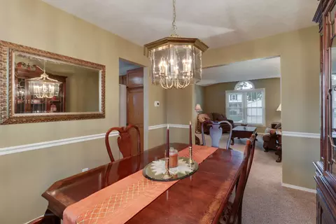 1322 Lismore Ln, Normal, IL 61761 photo 7