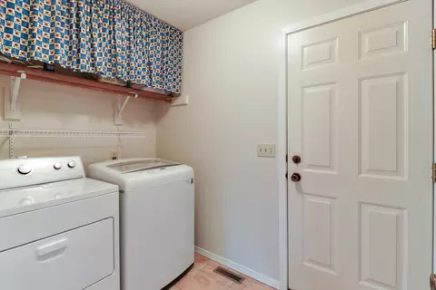 1322 Lismore Ln, Normal, IL 61761 photo 16