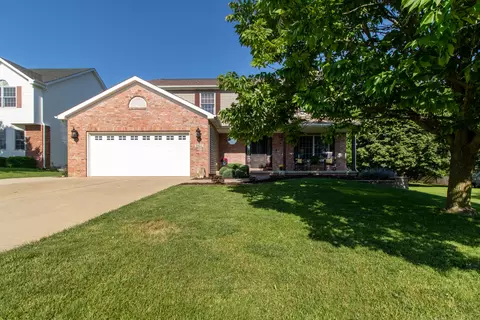 2411 Monica Ln, Bloomington, IL 61705
