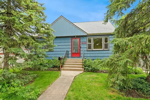 1646 Oakwood Ave, Des Plaines, IL 60016