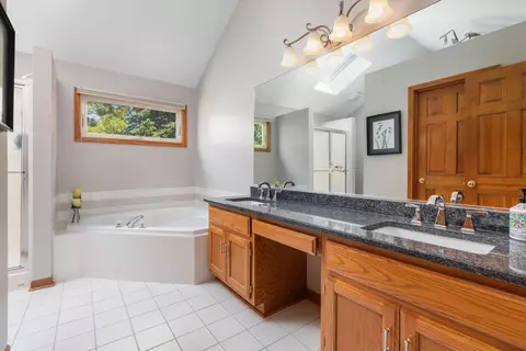 1274 Rosegate Ct, Aurora, IL 60504 photo 24