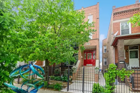 2934 N Ridgeway Ave #2, Chicago, IL 60618