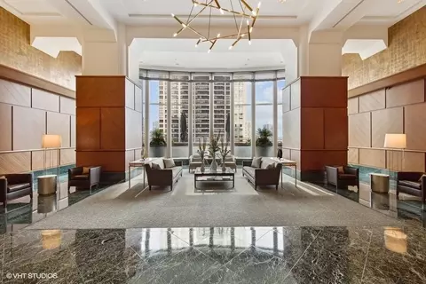 100 E Huron St #2502, Chicago, IL 60611 photo 3