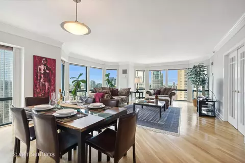 100 E Huron St #2502, Chicago, IL 60611 photo 16