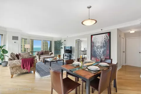 100 E Huron St #2502, Chicago, IL 60611 photo 17