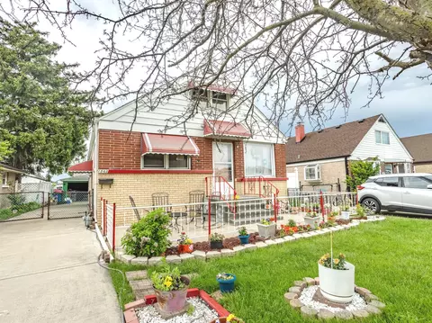 1543 N Harold Ave, Melrose Park, IL 60160
