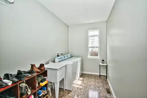 Other - 5950 Chatham Dr, Hoffman Estates, IL 60192 photo 7 of 14