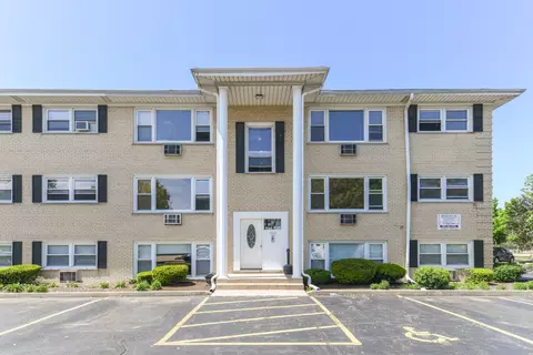 4940 N Leonard Dr #2A, Norridge, IL 60706