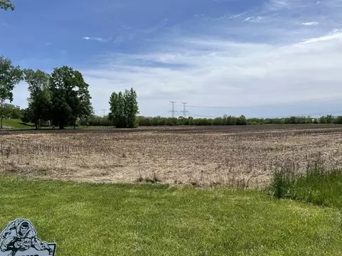 1200 N Broadway Rd, Coal City, IL 60416