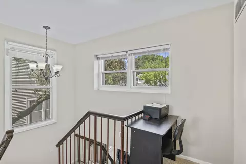 Entry Way - 1983 Franklin Pl, Hoffman Estates, IL 60169 photo 1 of 1