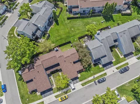 View/Area - 1983 Franklin Pl, Hoffman Estates, IL 60169 photo 1 of 2