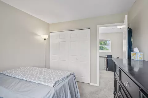 Bedroom - 1983 Franklin Pl, Hoffman Estates, IL 60169 photo 2 of 2