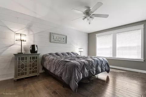 Bedroom - 235 Edgewood Dr, Minooka, IL 60447 photo 2 of 6