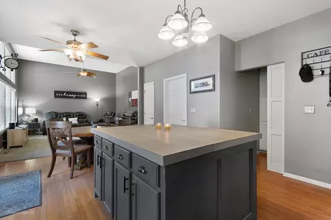 Kitchen - 235 Edgewood Dr, Minooka, IL 60447 photo 3 of 3