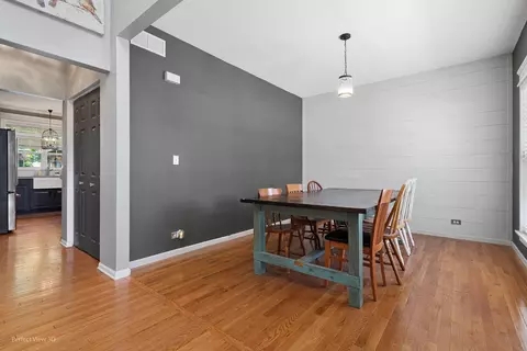 Dining - 235 Edgewood Dr, Minooka, IL 60447 photo 2 of 2