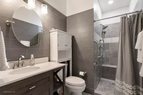 Bath - 235 Edgewood Dr, Minooka, IL 60447 photo 1 of 4