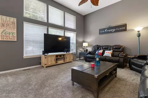 Living - 235 Edgewood Dr, Minooka, IL 60447 photo 1 of 2