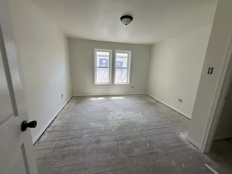 Bedroom - 5 N State St, Aurora, IL 60505 photo 2 of 3