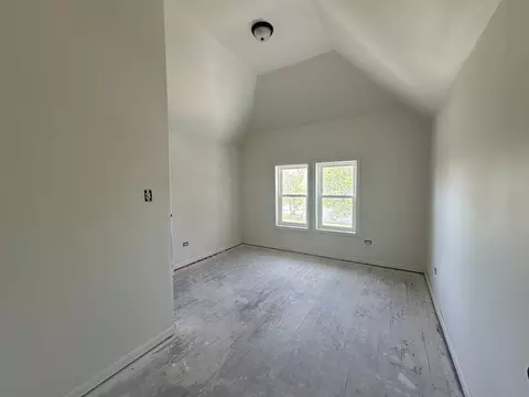 Bedroom - 5 N State St, Aurora, IL 60505 photo 3 of 3